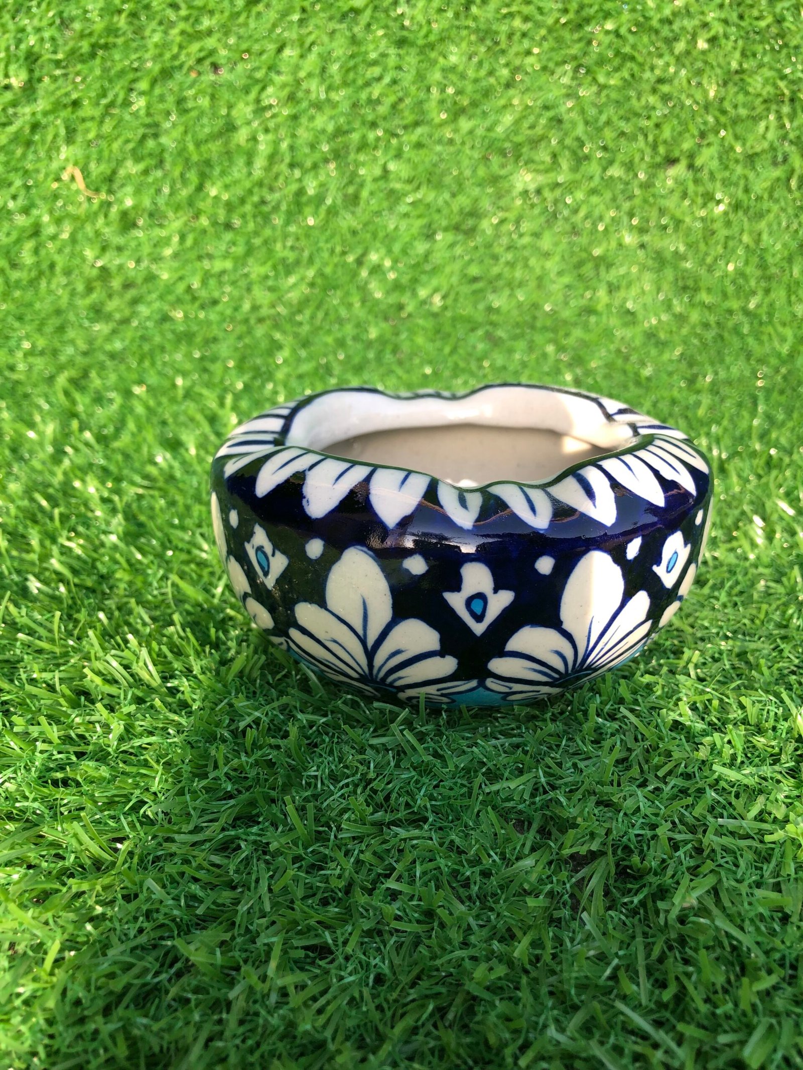 Ashtray for Cigarettes - Image 2