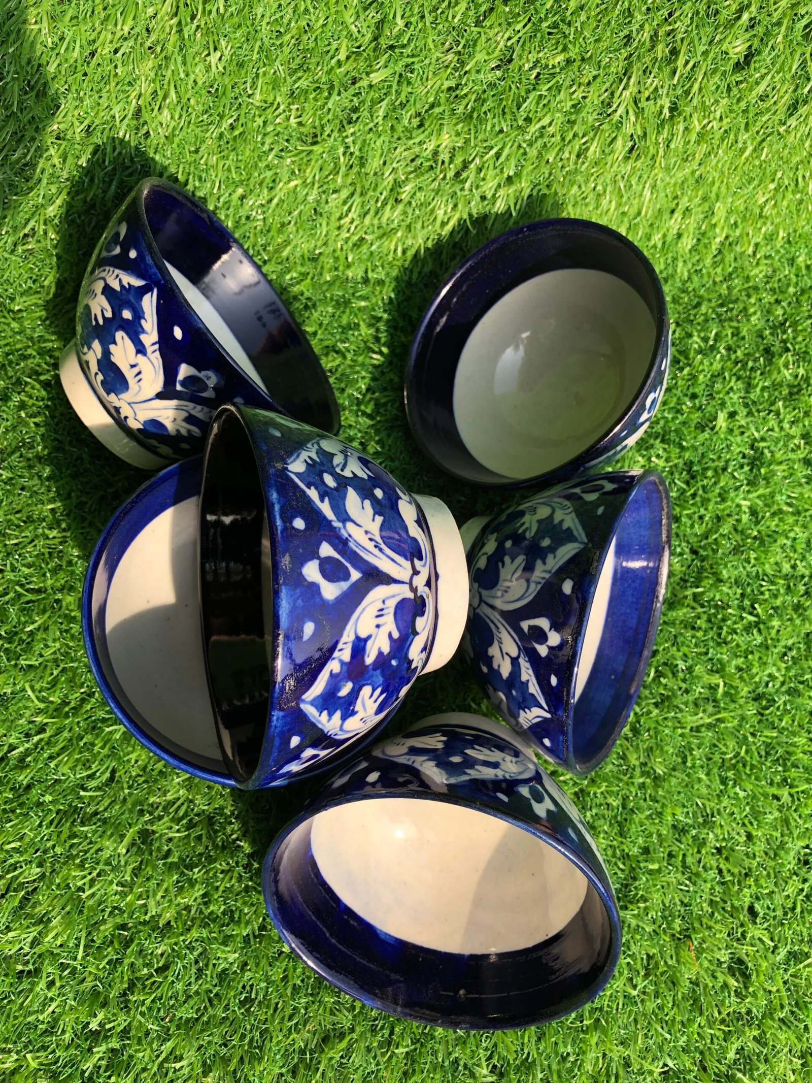 6 small bowls for sweets